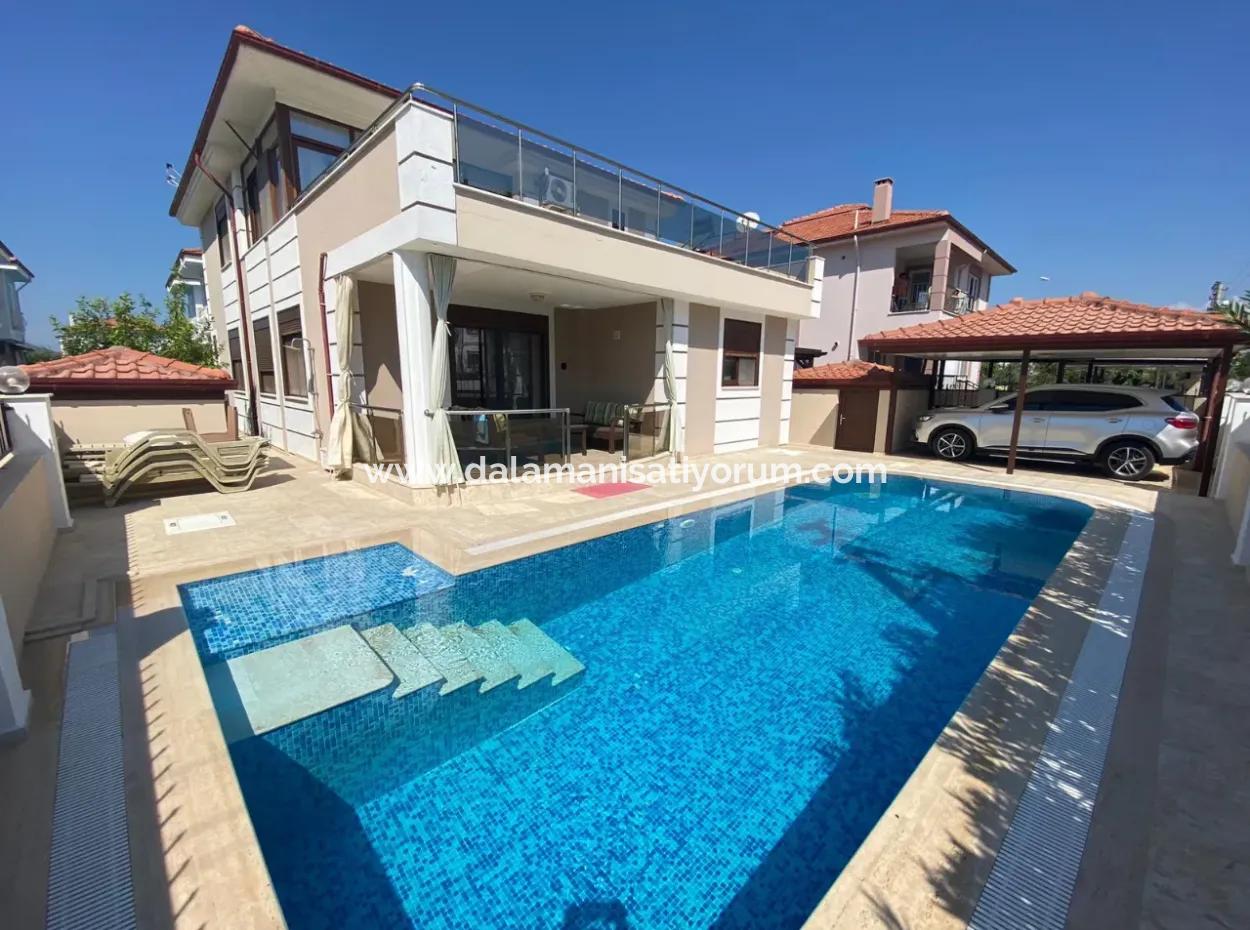 Dalaman Karaçali Mah. Luxus 4 1 Villa Zu Verkaufen