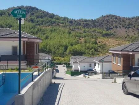 Ikizvilla For Sale In A Complex In Atakent